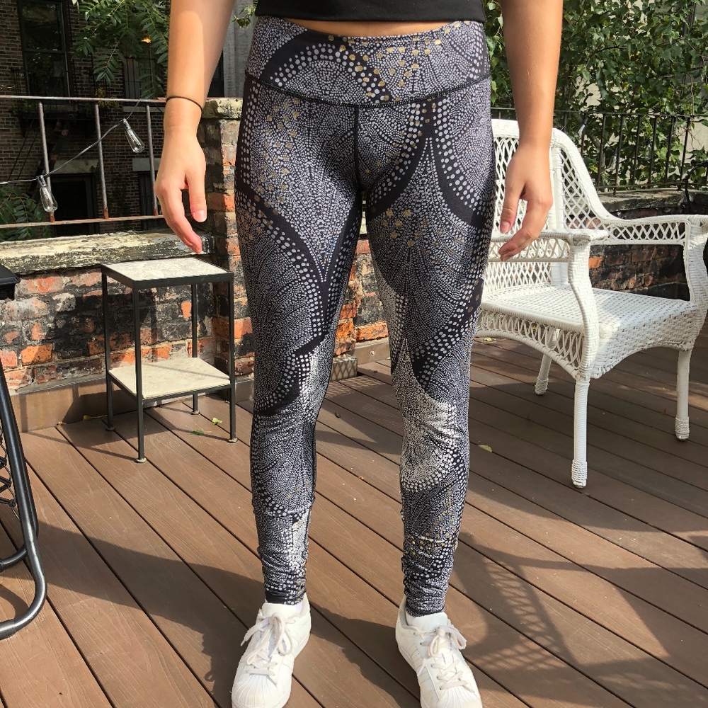 Fabletics Leggings - size S Tall